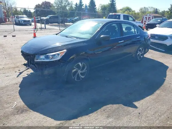 1HGCR2F35HA094836 2017 HONDA ACCORD - Image 2