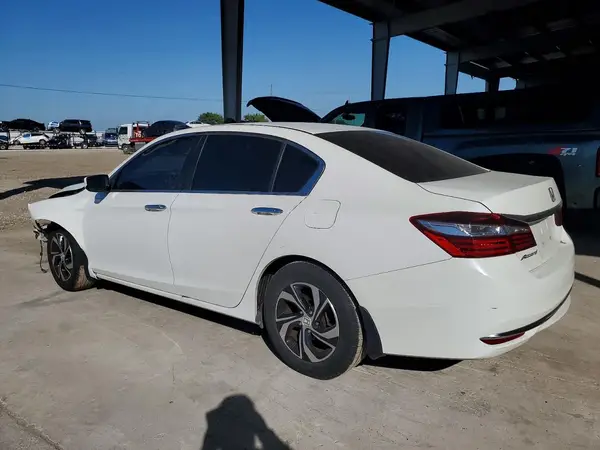 1HGCR2F35HA095324 2017 HONDA ACCORD - Image 2