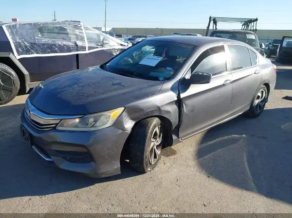 1HGCR2F35HA109786 2017 HONDA ACCORD - Image 2