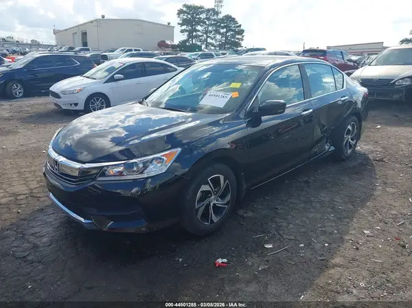 1HGCR2F35HA113031 2017 HONDA ACCORD - Image 2