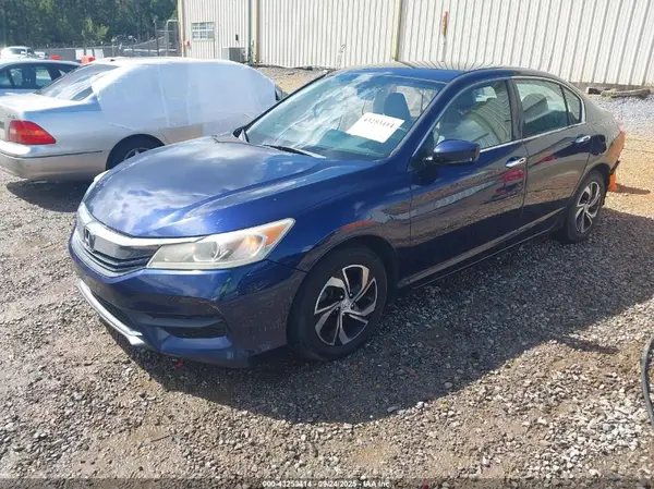 1HGCR2F35HA113384 2017 HONDA ACCORD - Image 2