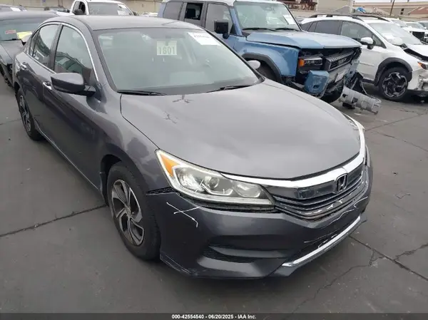 1HGCR2F35HA116544 2017 HONDA ACCORD - Image 1