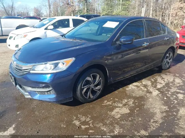 1HGCR2F35HA117760 2017 HONDA ACCORD - Image 2