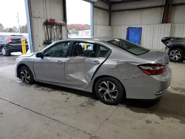 1HGCR2F35HA119413 2017 HONDA ACCORD - Image 2