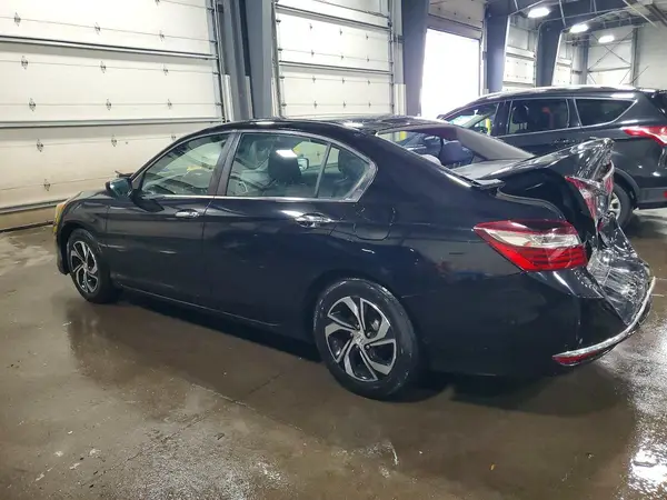 1HGCR2F35HA122621 2017 HONDA ACCORD - Image 2