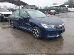 1HGCR2F35HA135675 2017 HONDA ACCORD