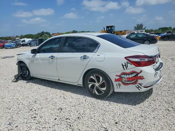 1HGCR2F35HA143985 2017 HONDA ACCORD - Image 2