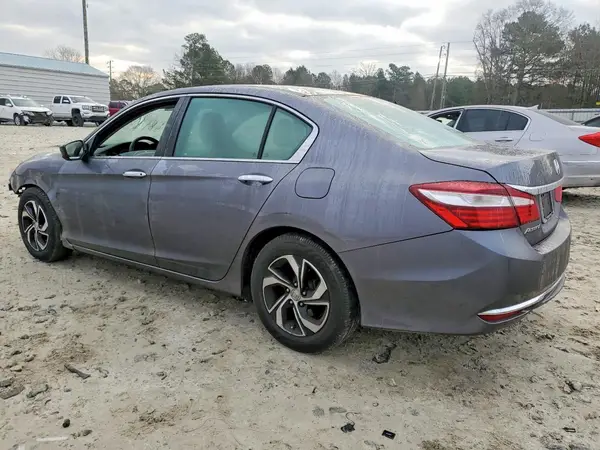 1HGCR2F35HA155926 2017 HONDA ACCORD - Image 2