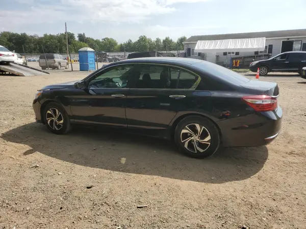 1HGCR2F35HA155991 2017 HONDA ACCORD - Image 2