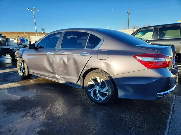 1HGCR2F35HA162276 2017 HONDA ACCORD - Image 2
