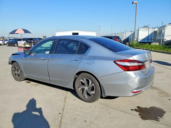 1HGCR2F35HA164206 2017 HONDA ACCORD - Image 2