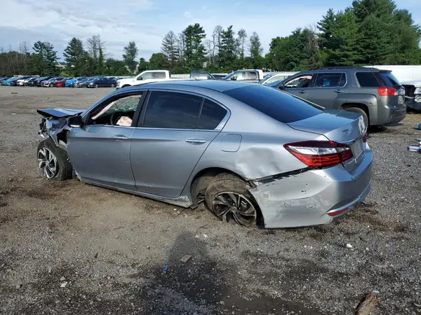 1HGCR2F35HA166554 2017 HONDA ACCORD - Image 2