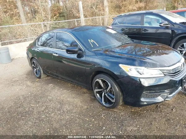 1HGCR2F35HA167641 2017 HONDA ACCORD - Image 1