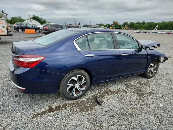 1HGCR2F35HA178011 2017 HONDA ACCORD - Image 2