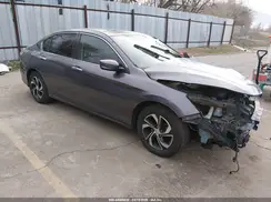 1HGCR2F35HA201853 2017 HONDA ACCORD