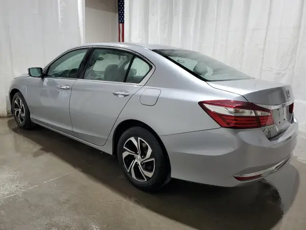 1HGCR2F35HA205966 2017 HONDA ACCORD - Image 2
