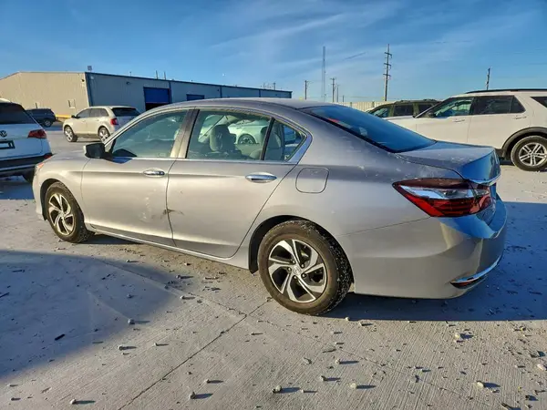 1HGCR2F35HA207927 2017 HONDA ACCORD - Image 2