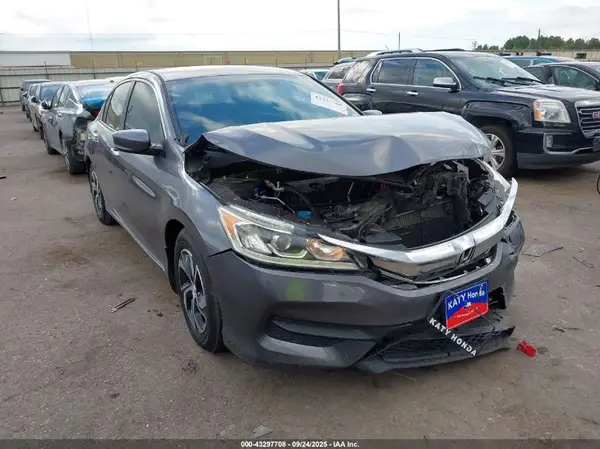 1HGCR2F35HA211525 2017 HONDA ACCORD - Image 1