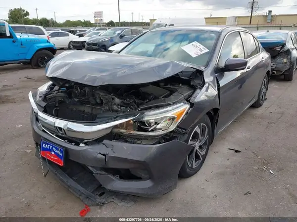 1HGCR2F35HA211525 2017 HONDA ACCORD - Image 2