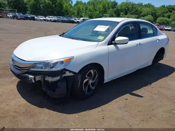 1HGCR2F35HA214375 2017 HONDA ACCORD - Image 2