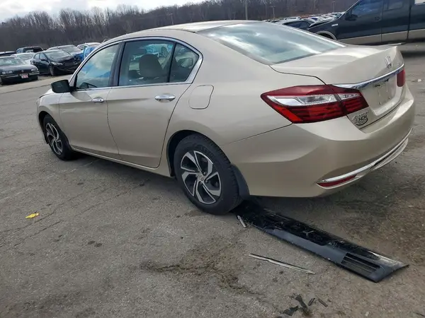 1HGCR2F35HA215817 2017 HONDA ACCORD - Image 2