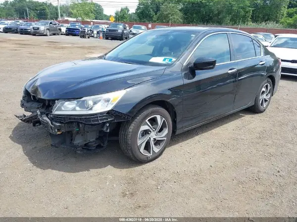 1HGCR2F35HA217101 2017 HONDA ACCORD - Image 2