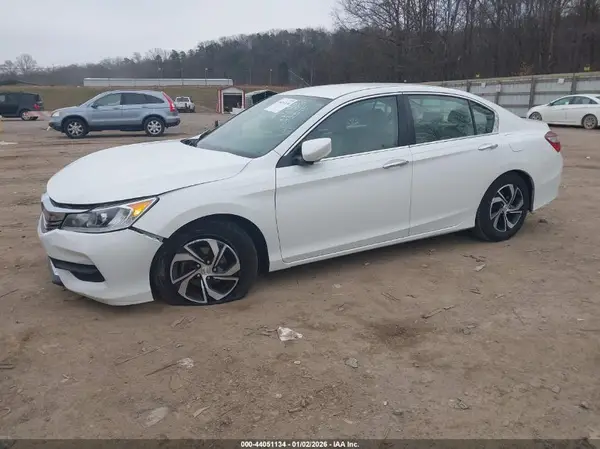 1HGCR2F35HA238580 2017 HONDA ACCORD - Image 2