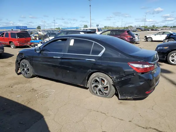 1HGCR2F35HA255590 2017 HONDA ACCORD - Image 2