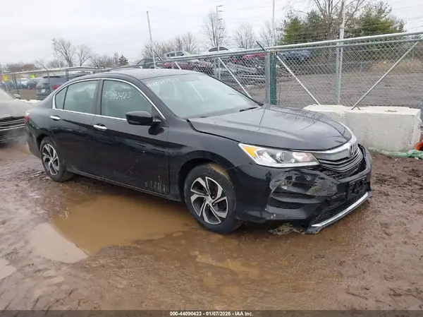 1HGCR2F35HA262068 2017 HONDA ACCORD - Image 1