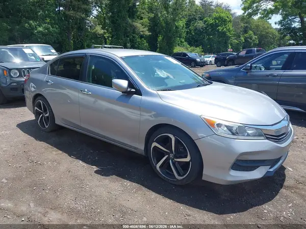 1HGCR2F35HA264015 2017 HONDA ACCORD - Image 1