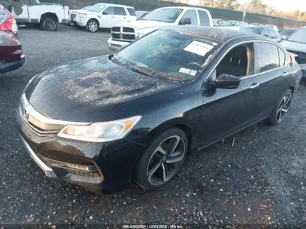 1HGCR2F35HA278741 2017 HONDA ACCORD - Image 2