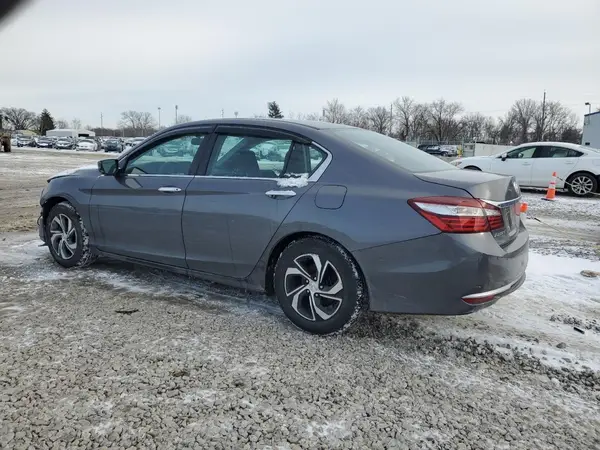 1HGCR2F35HA283339 2017 HONDA ACCORD - Image 2