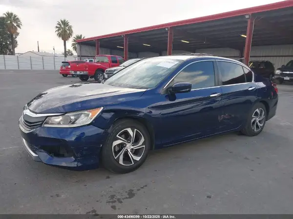 1HGCR2F35HA284426 2017 HONDA ACCORD - Image 2
