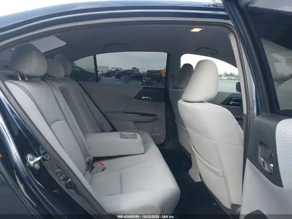 1HGCR2F35HA284426 2017 HONDA ACCORD - Image 8