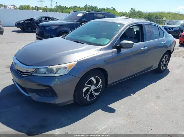 1HGCR2F35HA292557 2017 HONDA ACCORD - Image 2
