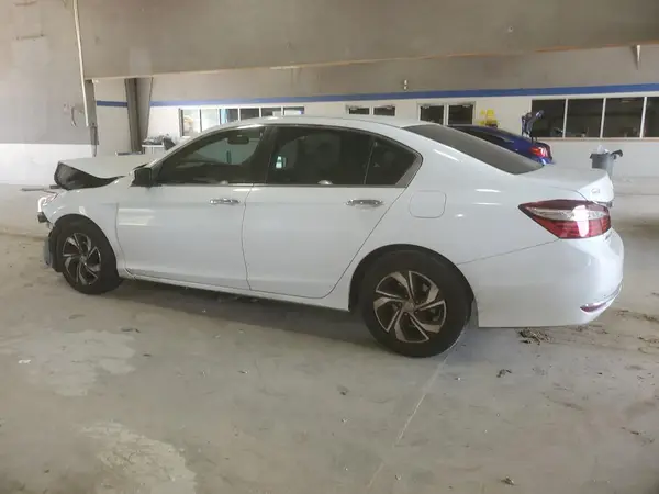 1HGCR2F35HA298844 2017 HONDA ACCORD - Image 2