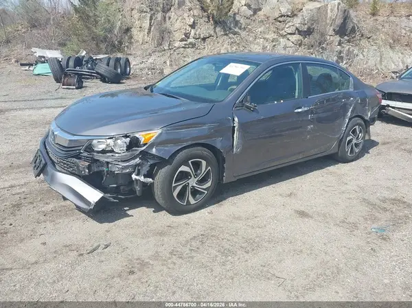 1HGCR2F35HA303931 2017 HONDA ACCORD - Image 2