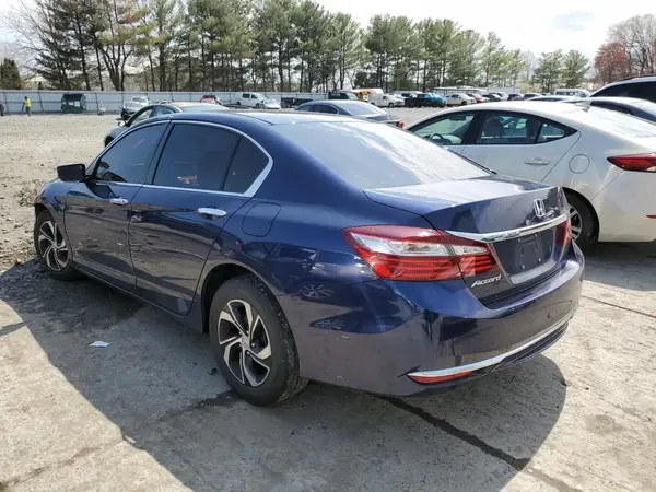 1HGCR2F35HA304349 2017 HONDA ACCORD - Image 2