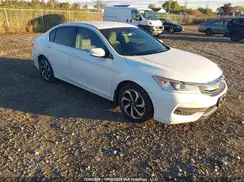 1HGCR2F35HA807637 2017 HONDA ACCORD