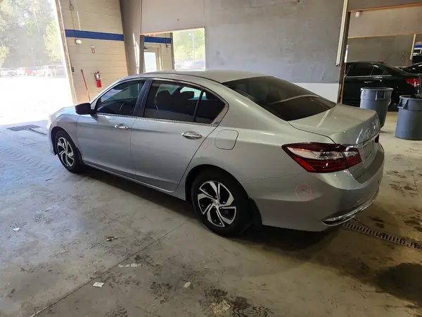1HGCR2F36GA169493 2016 HONDA ACCORD - Image 2