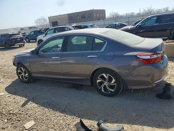 1HGCR2F36HA001984 2017 HONDA ACCORD - Image 2