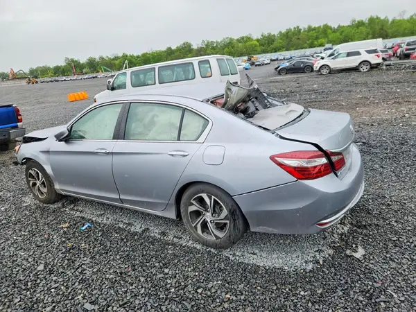 1HGCR2F36HA002035 2017 HONDA ACCORD - Image 2
