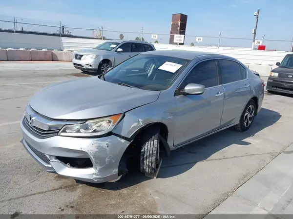 1HGCR2F36HA003119 2017 HONDA ACCORD - Image 2