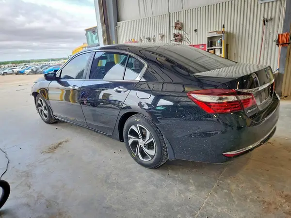 1HGCR2F36HA017876 2017 HONDA ACCORD - Image 2