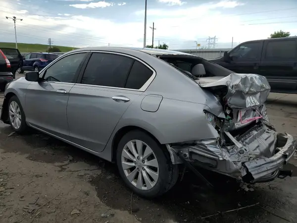 1HGCR2F36HA030143 2017 HONDA ACCORD - Image 2