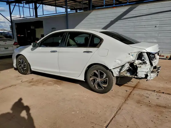 1HGCR2F36HA050120 2017 HONDA ACCORD - Image 2