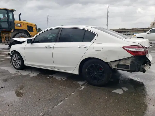 1HGCR2F36HA050666 2017 HONDA ACCORD - Image 2