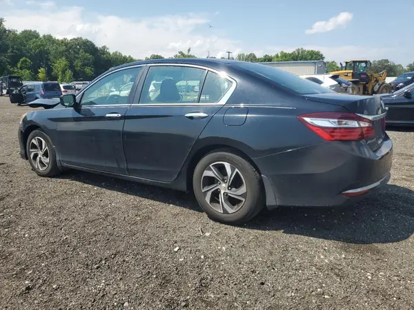1HGCR2F36HA062106 2017 HONDA ACCORD - Image 2