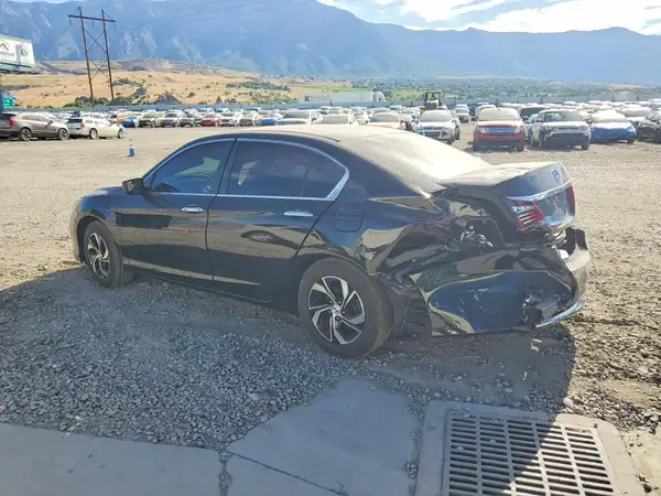1HGCR2F36HA062154 2017 HONDA ACCORD - Image 2