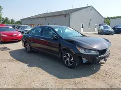 1HGCR2F36HA062381 2017 HONDA ACCORD